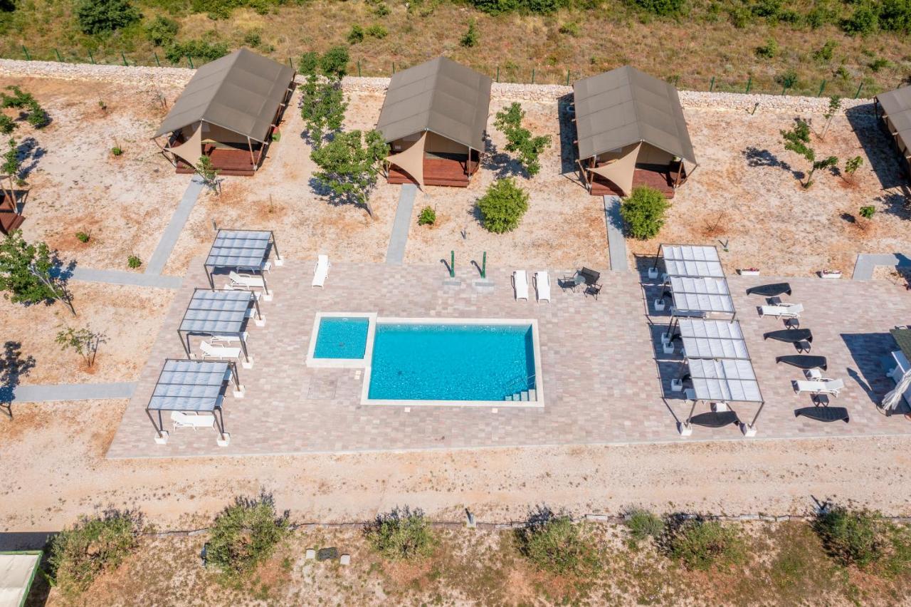 Grande Glamping With Pool Hotel Biograd Na Moru Exterior photo
