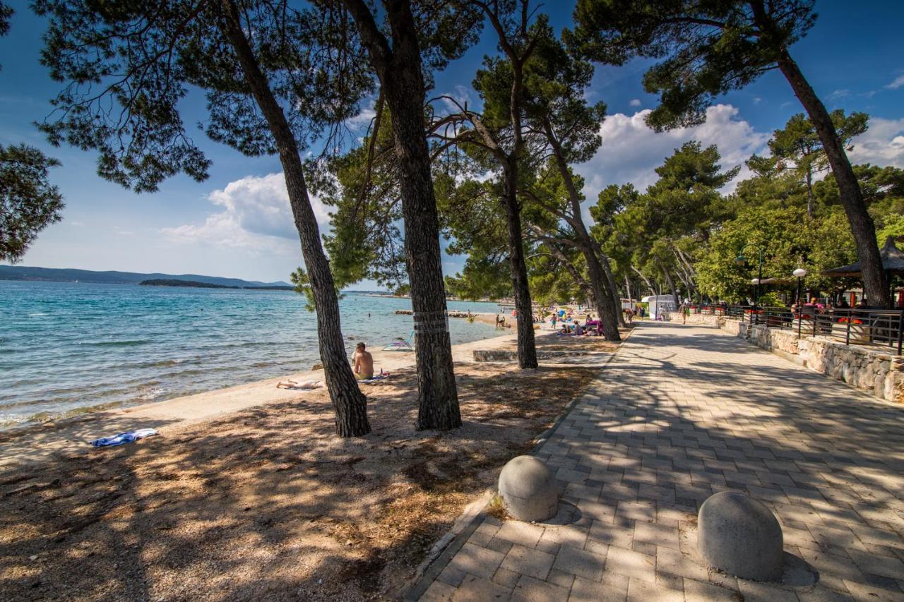 Grande Glamping With Pool Hotel Biograd Na Moru Exterior photo
